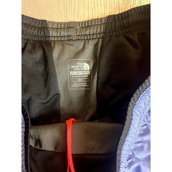 The North Face Flight Series Navy/Red Women's Shorts Size M New - Picture 4 of 6